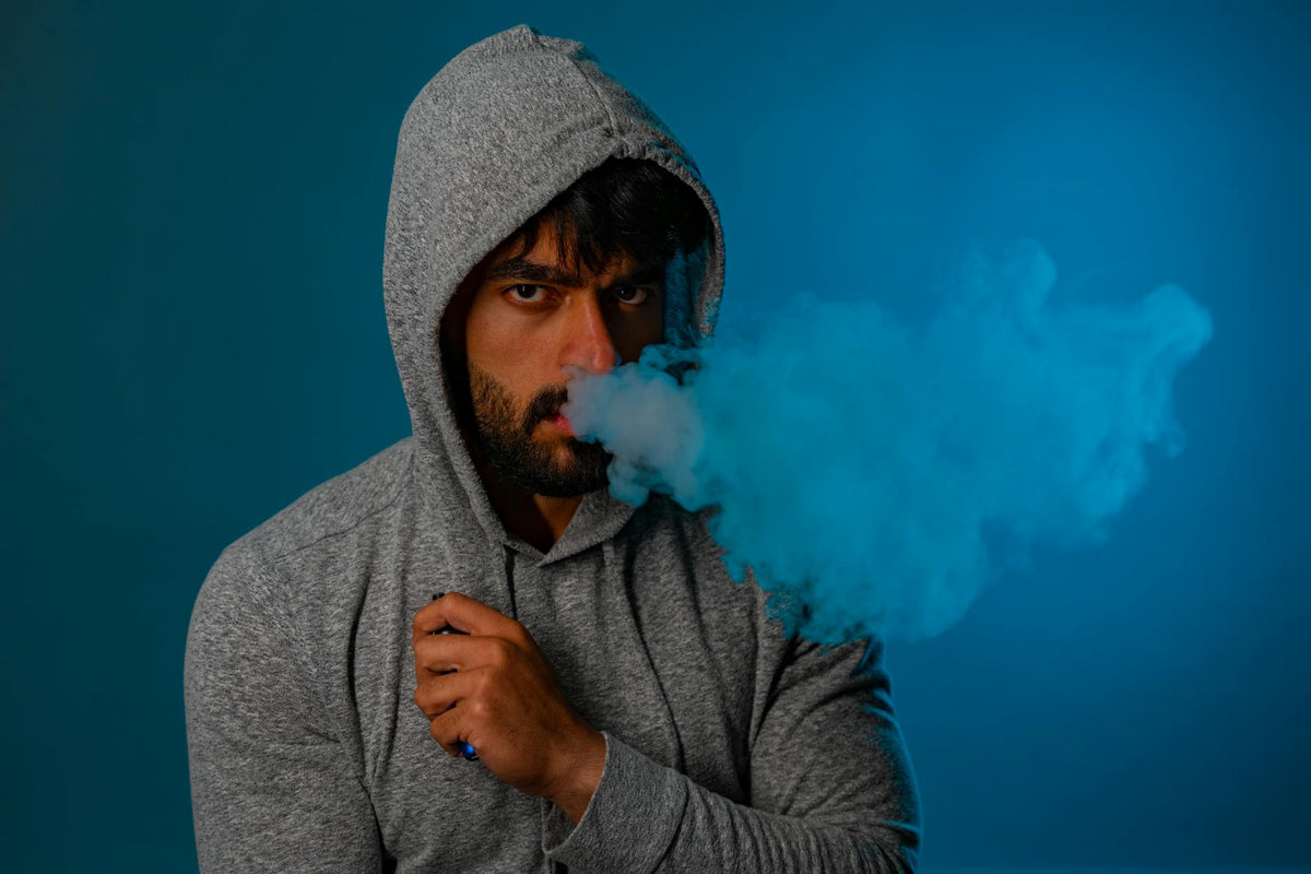 Streetwear Etkisi: Toptan Hoodie Satışlarını Artıran Alt Kültür Analizi