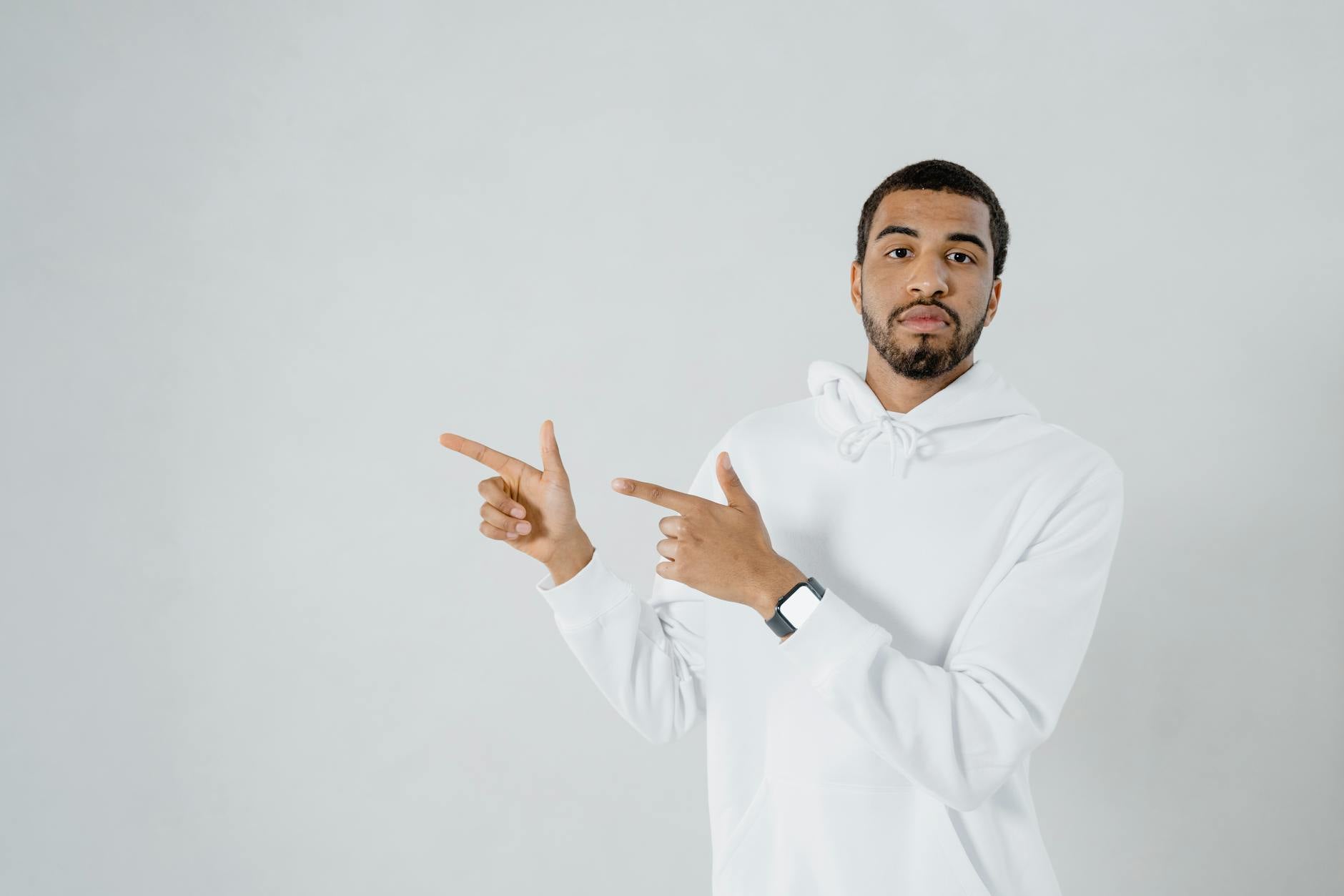 İzmir'De Toptan Giyim Alışveriş Rehberi: Tişört Ve Sweatshirt Odaklı